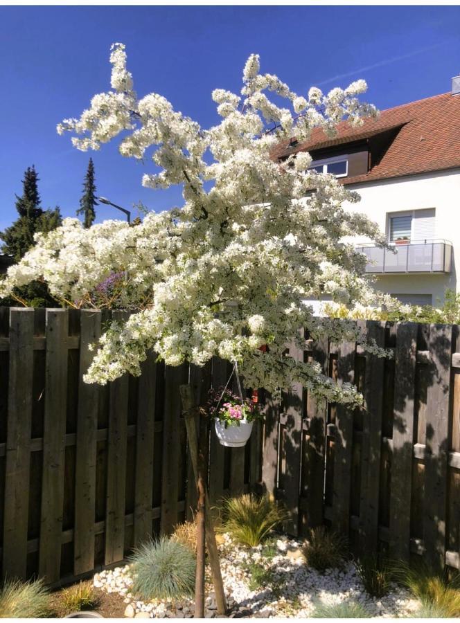 Sylvis Home Zentral Gelegenes Ferienhaus In Ruhiger Lage Fürth Kültér fotó